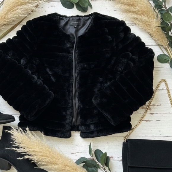 Jacket - Picture 16 of 16